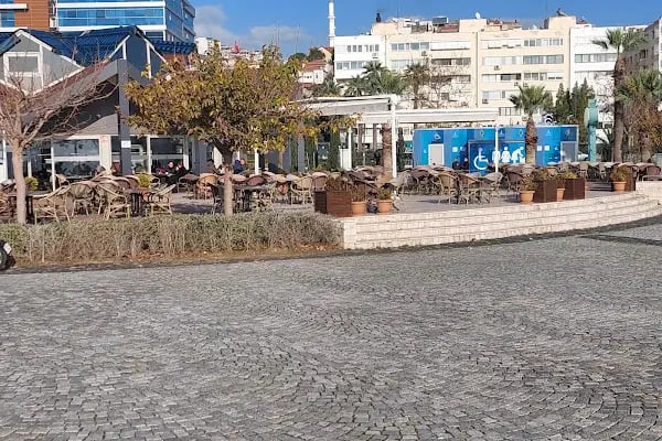 Bayraklı İskele Cafe - Resim 7