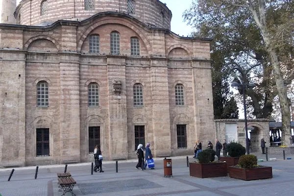 Emir Sultan Camii - Resim 14