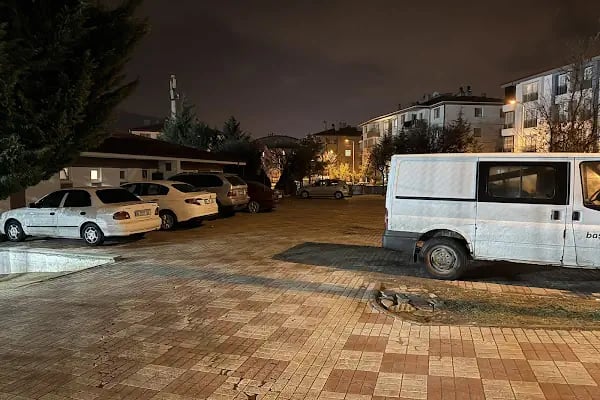 Beşikkaya Spor Tesisleri - Resim 8