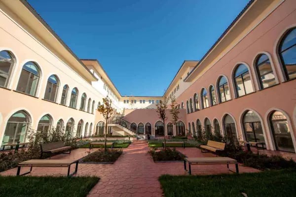 İbn Haldun Üniversitesi - Resim 11