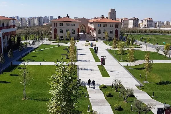 İbn Haldun Üniversitesi - Resim 8