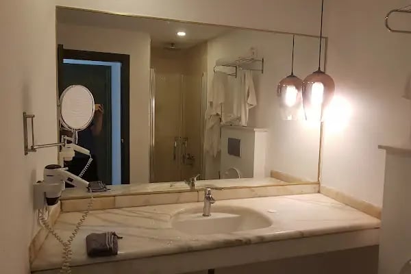 RUVON HOTEL - Resim 5