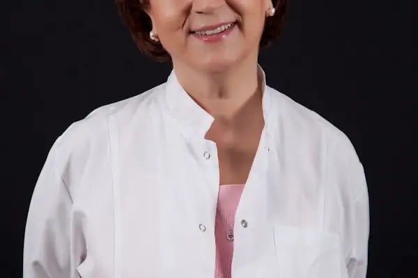 AYKAÇ Diş İmplant ve Ağız Sağlığı Tunalı Ankara Invisalign Ortodonti Gülüş Tasarımı Ortognatik Cerrahi Lazer Protez Lamina - Resim 7