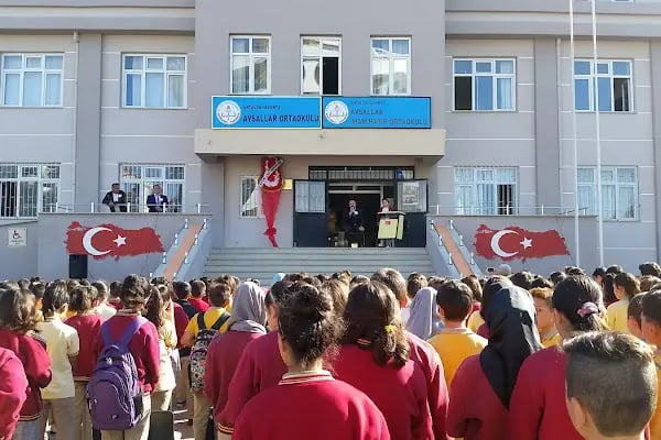 Avsallar Ortaokulu - Resim 10