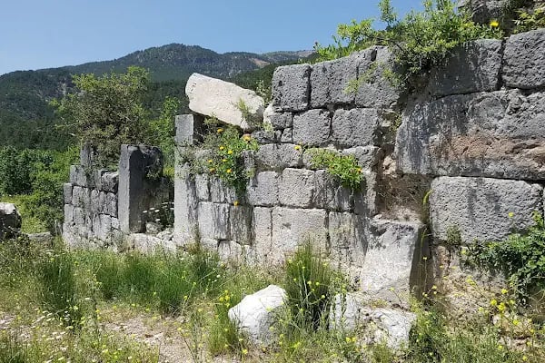 Feke Kara Kilise - Resim 13