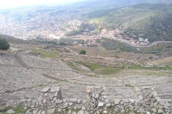 Pergamon Kütüphanesi - Resim 7