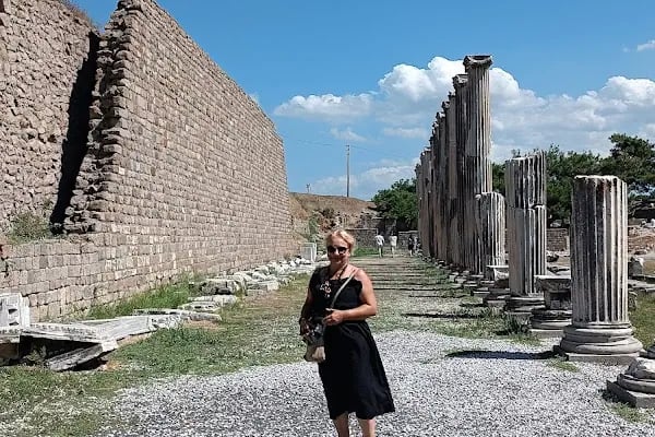 Pergamon Kütüphanesi - Resim 14