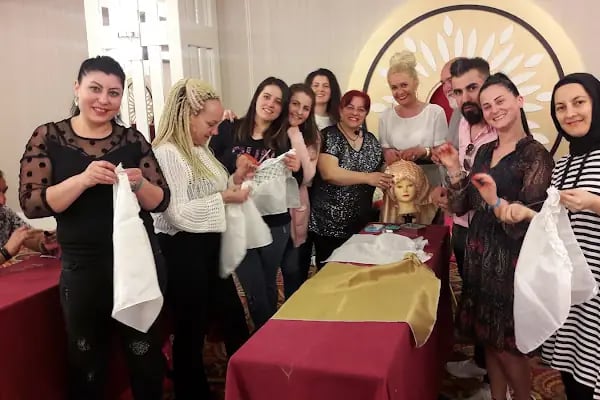 Filiz'ce Degisim Kuafor &amp;guzellik Salonu - Resim 1