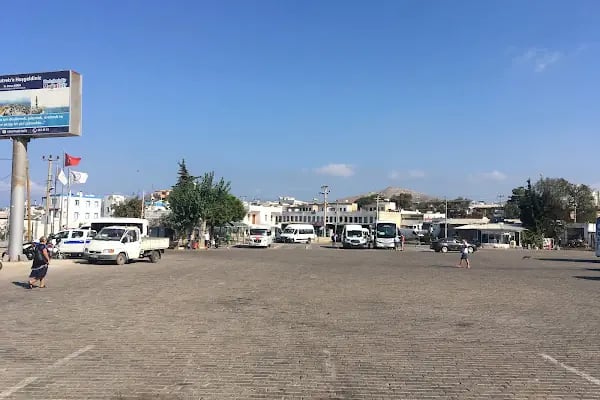 Turgutreis Otogarı - Resim 3