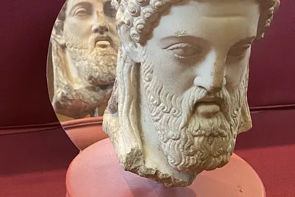 T.C. Kültür ve Turizm Bakanlığı İzmir Tarih ve Sanat Müzesi/ Museum Of History And Art - Resim 11