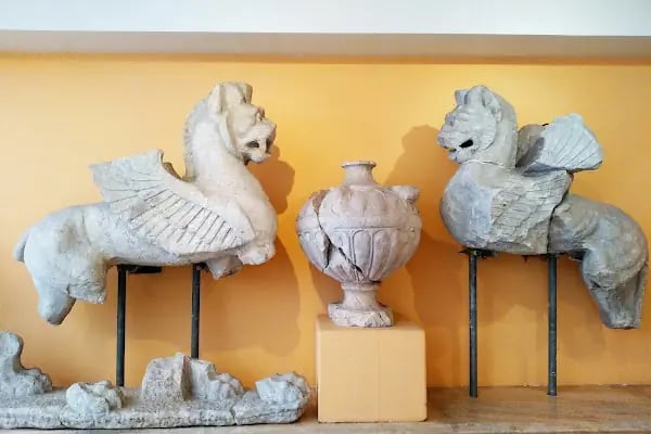 T.C. Kültür ve Turizm Bakanlığı İzmir Tarih ve Sanat Müzesi/ Museum Of History And Art - Resim 9