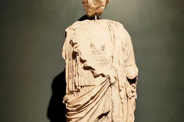 T.C. Kültür ve Turizm Bakanlığı İzmir Tarih ve Sanat Müzesi/ Museum Of History And Art - Resim 7