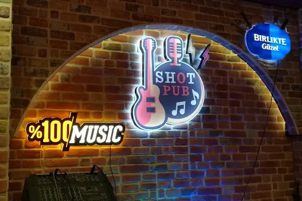 SHOT PUB - Resim 18