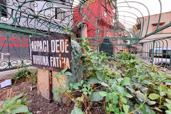 Arpacı Dede Türbesi - Resim 5