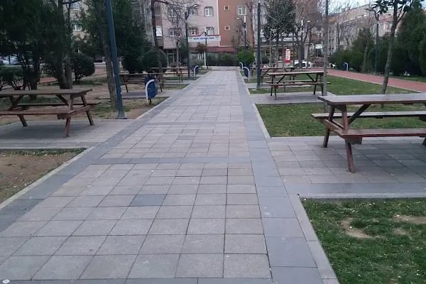 NECMİ TANYOLAÇ PARKI - Resim 9