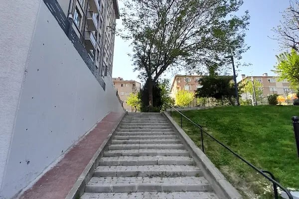 NECMİ TANYOLAÇ PARKI - Resim 19