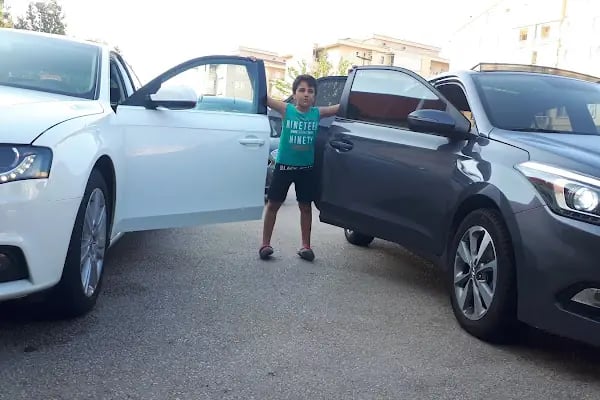 Geçit Özdilek Avm Otoparkı - Resim 11