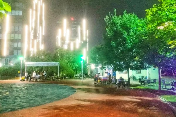 T.C. Bahçelievler Belediyesi Spor Parkı - Resim 10