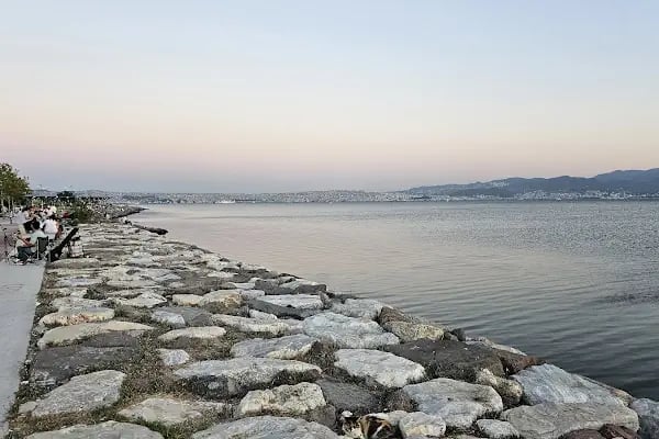 Bostanlı Sahili - Resim 2