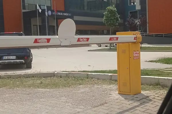 Türkan Özilhan Devlet Hastanesi Semt Polikliniği - Resim 8