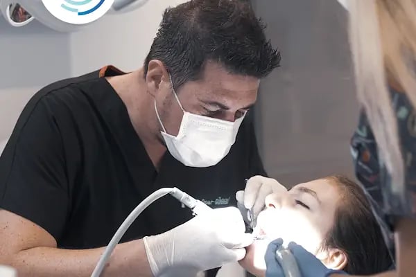 Özel Çukurova Dental Ağız Ve Diş Sağlığı Polikliniği - Resim 9