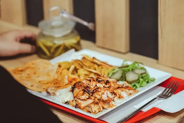KATIK DÖNER AKÇAABAT - Resim 5