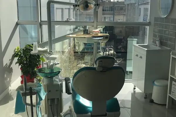 Özel Dede Ağız Ve Diş Sağlığı Polikliniği - Resim 1