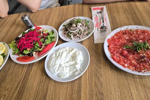 Zeki Usta Kebap Kenanevren Şubesi - Resim 10