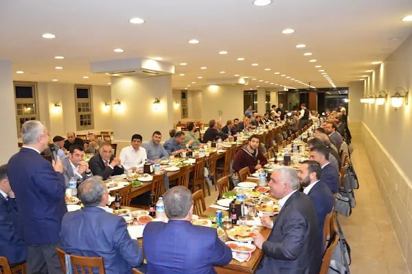 Zeki Usta Kebap Kenanevren Şubesi - Resim 2