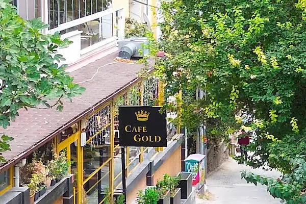 Cafe Gold - Resim 6