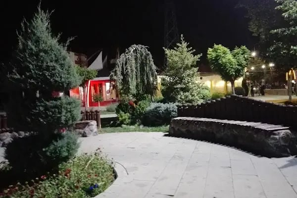 Sivasli Ali Kemal Parki - Resim 9
