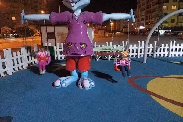 Sivasli Ali Kemal Parki - Resim 5