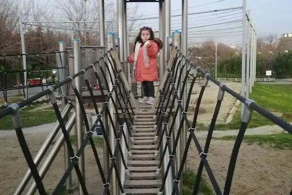 Botanik Park Çocuk Parkı - Resim 15