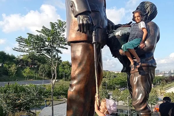 Botanik Park Çocuk Parkı - Resim 4