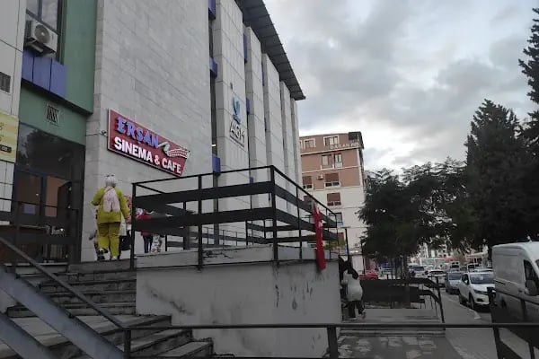 ERŞAN PARK/SİNEMA - Resim 10