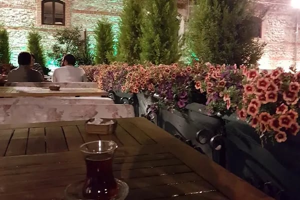 Yunus Emre Cafe Ataköy - Resim 12