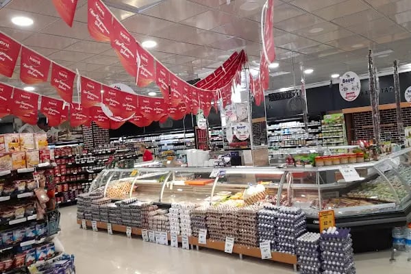 Bayar Market zeytinli şubesi - Resim 1