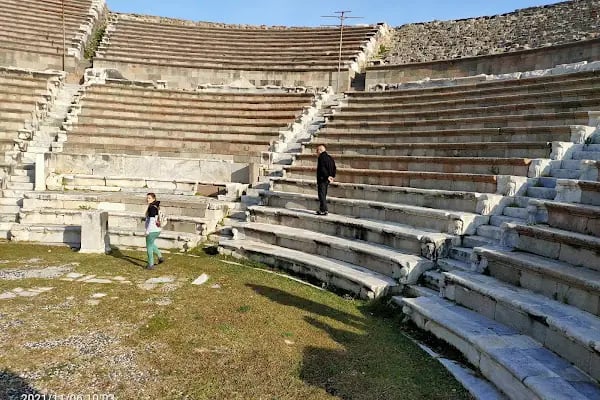 Asklepieion Otoparkı - Resim 3