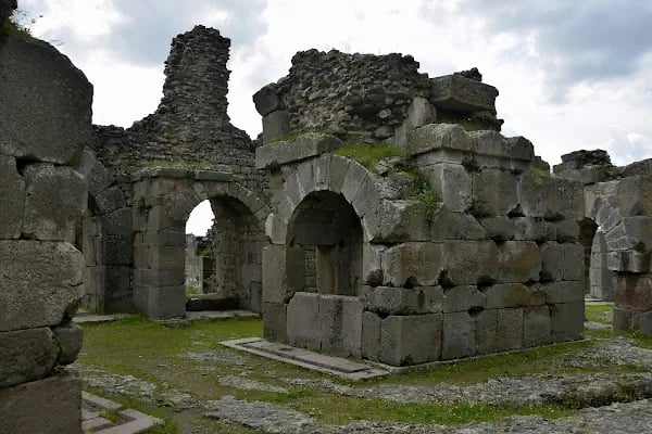 Asklepieion Otoparkı - Resim 4