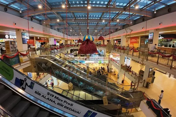 Flyinn Alışveriş ve Yaşam Merkezi - Resim 5