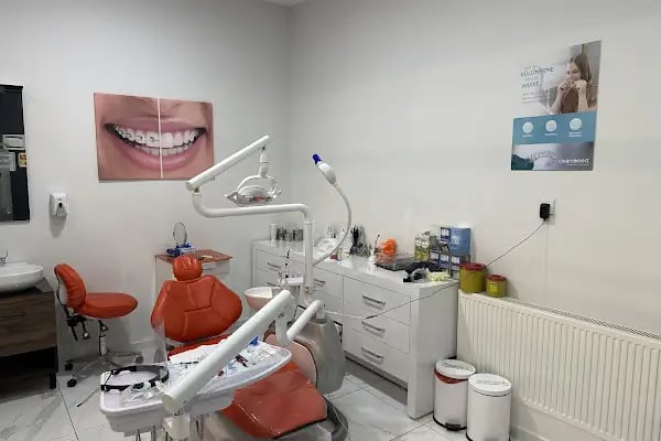 DuKa Dentakademi Ağız Ve Diş Sağlığı Polikliniği - Resim 4