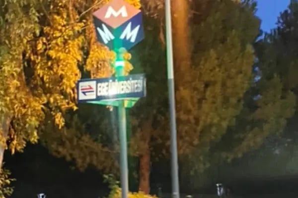 Ege Üniversitesi Metro İstasyonu - Resim 19