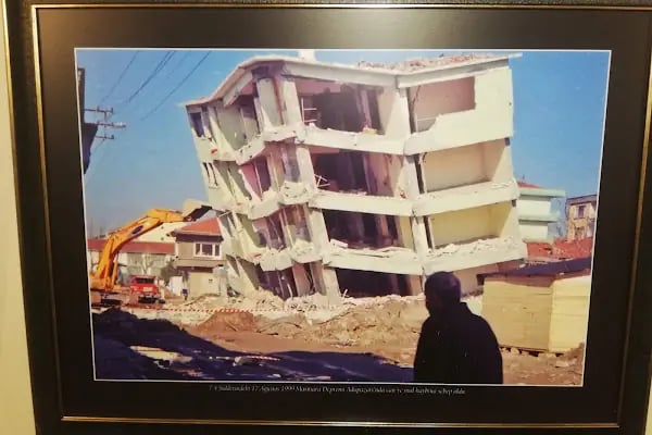 Deprem Kültür Müzesi - Resim 17