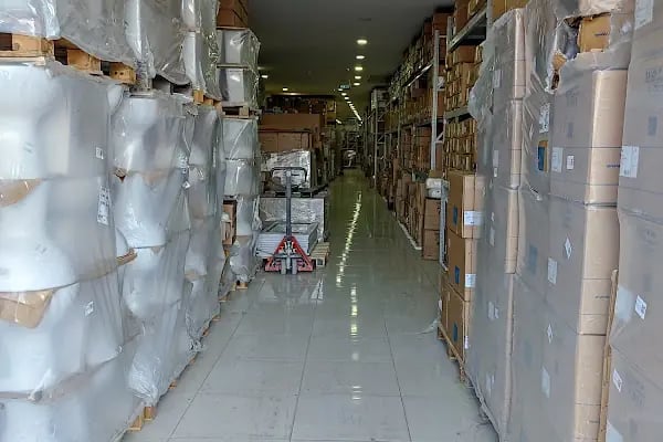 Banyotrendy Lojistik Merkezi - Resim 2