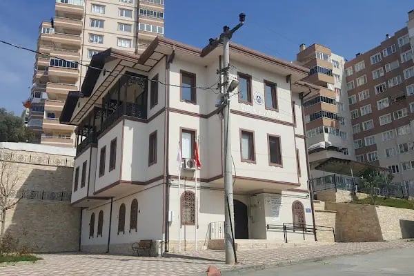 Ibni Sina Aile Sağlığı Merkezi - Resim 2