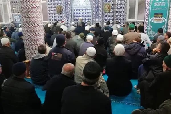 Tezger Cami - Resim 16