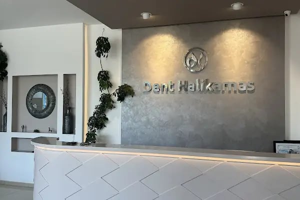 Swissdent Bodrum Diş Polikliniği &amp; Dental Clinic - Resim 4