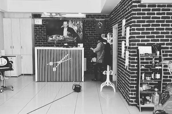 FAM BARBER’S CLUB - Resim 3