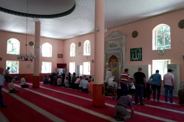 Fatih Sultan Mehmet Cami - Resim 11