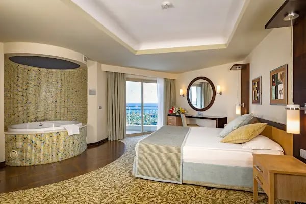 Royal Wings Hotel - Resim 2